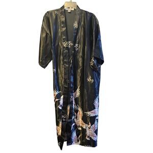 Lu's Chic crane satin robe no belt